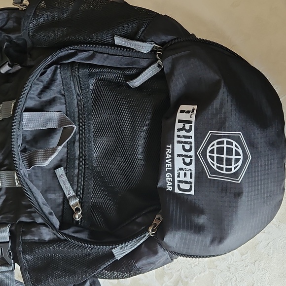 NWT Travel Backpack - Picture 13 of 15